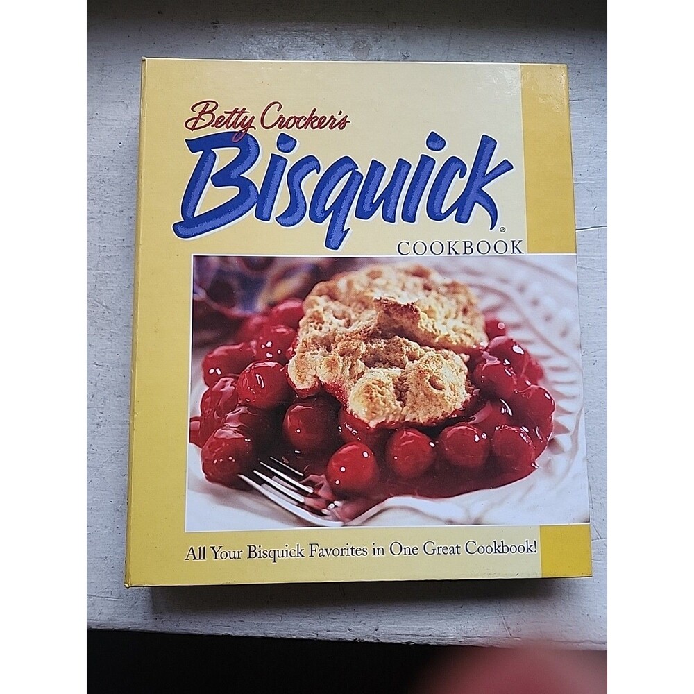 2000 Betty Crocker’s Bisquick Cookbook Spiral Hard Cover Illsutrated